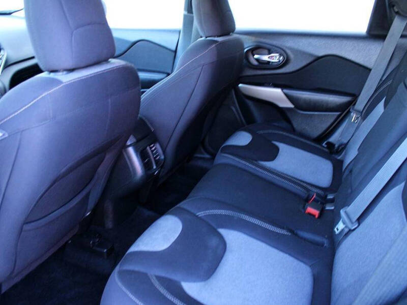 2018 Jeep Cherokee Latitude