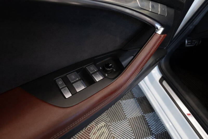 2022 Audi S6 2.9T quattro Prestige