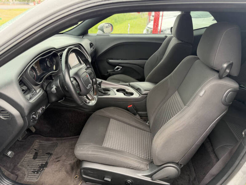 2019 Dodge Challenger SXT