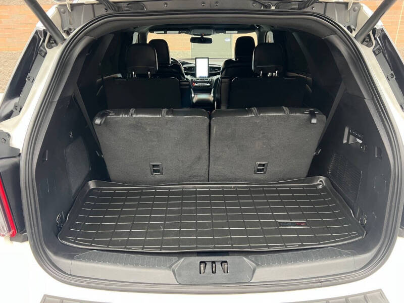 2020 Ford Explorer ST
