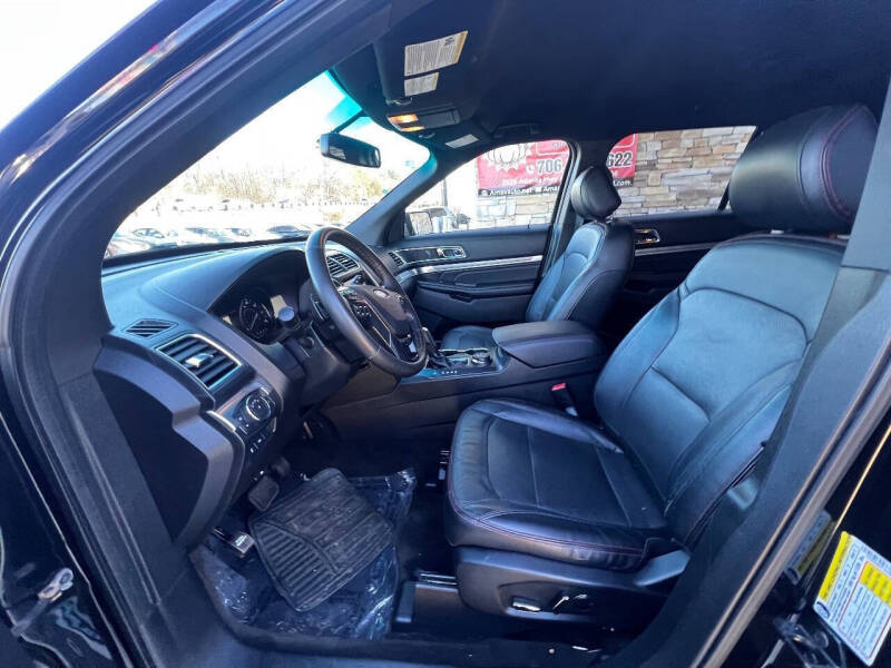 2016 Ford Explorer Sport