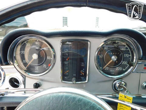 1965 Mercedes-Benz SL-Class