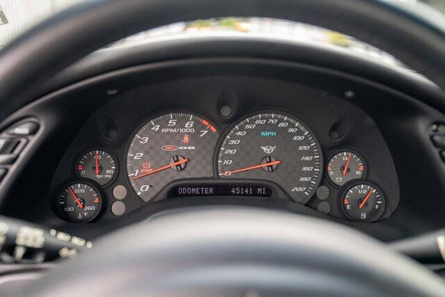 2003 Chevrolet Corvette 20