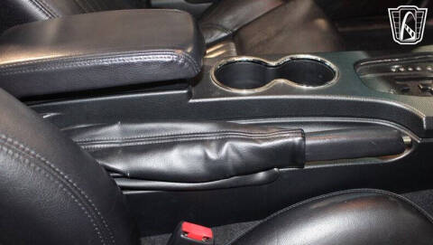 2004 Ford Thunderbird Deluxe