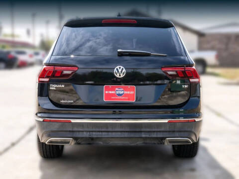 2018 Volkswagen Tiguan 2.0T SEL Premium