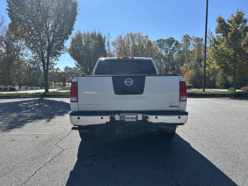 2011 Nissan Titan SL
