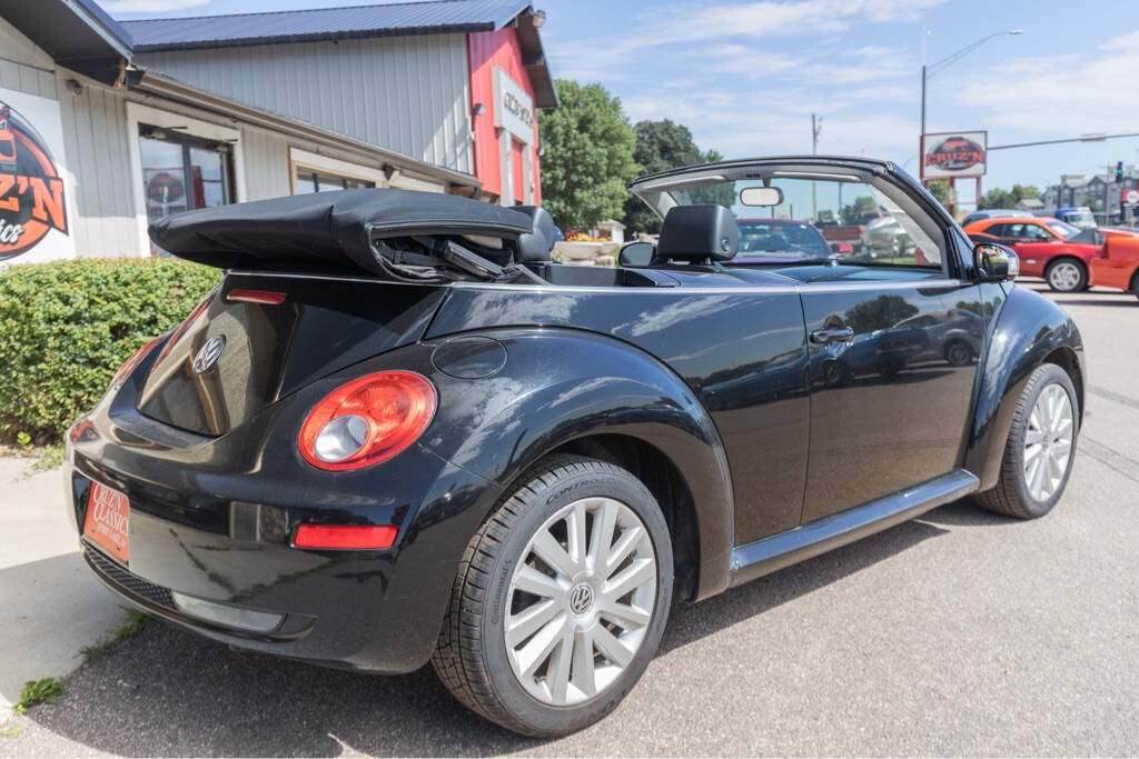 2008 Volkswagen New Beetle Convertible 67