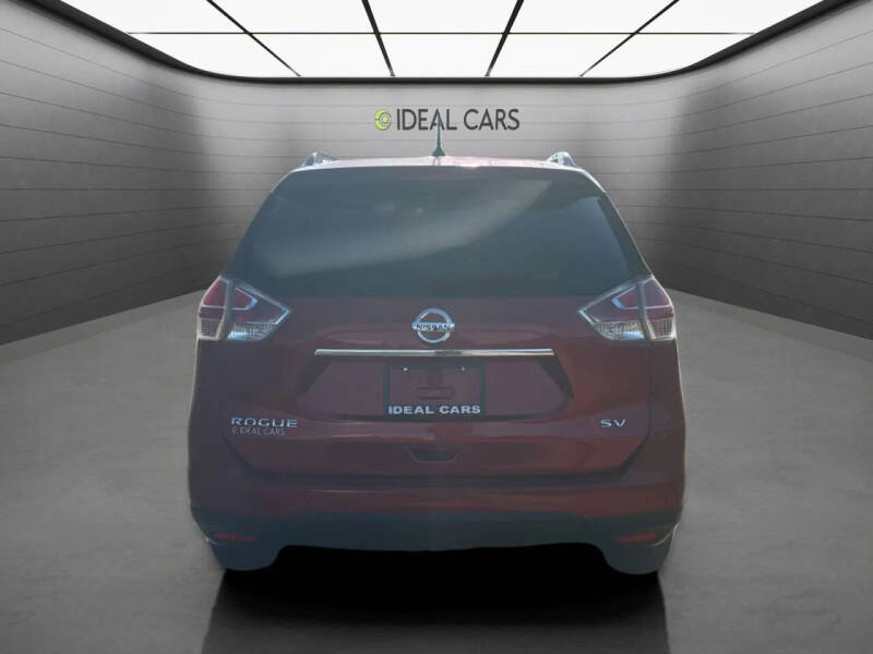 2016 Nissan Rogue SV