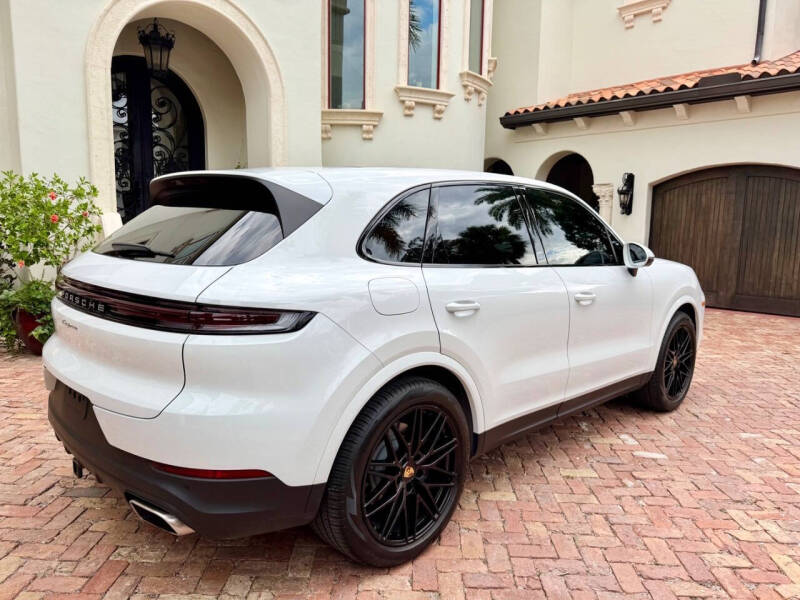 2024 Porsche Cayenne