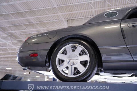 2003 Ford Thunderbird