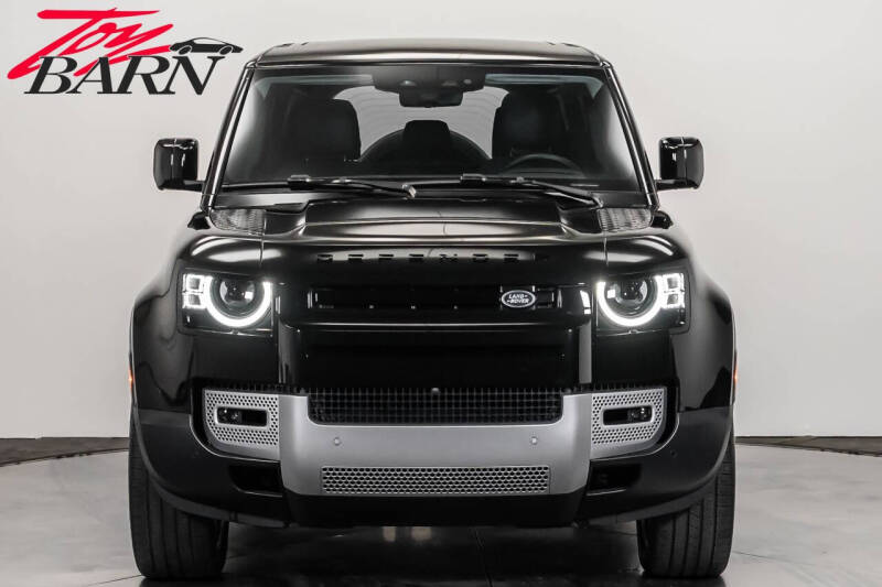 2024 Land Rover Defender 110 V8 P500 SE