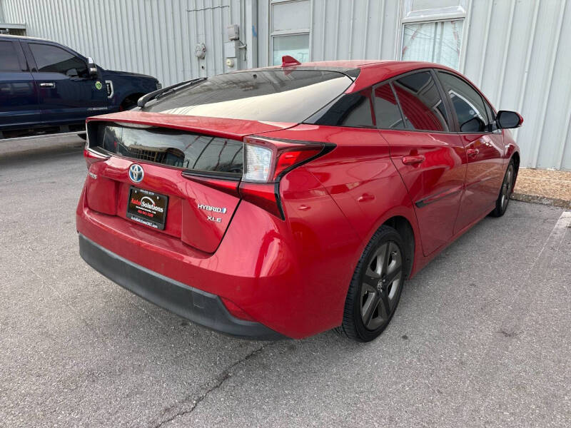 2019 Toyota Prius XLE