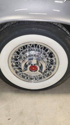 1957 Ford Thunderbird