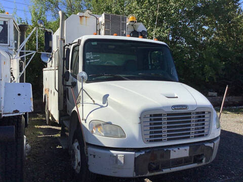 2010 Freightliner M2 106