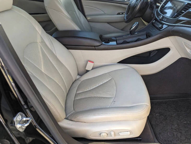 2017 Buick LaCrosse Essence