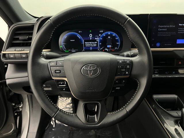 2024 Toyota Crown XLE