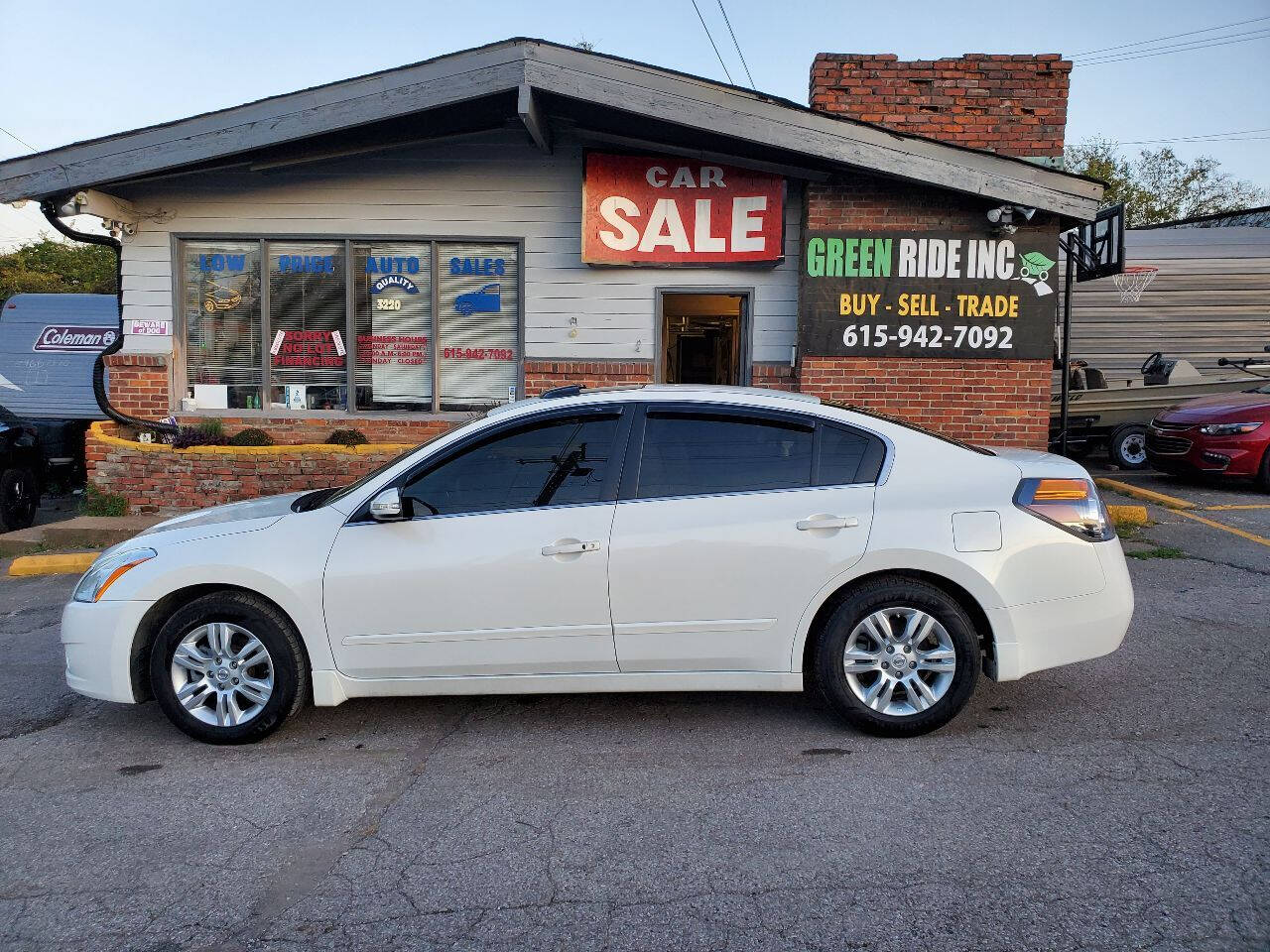 2011 Nissan Altima for sale at Green Ride LLC in NASHVILLE, TN