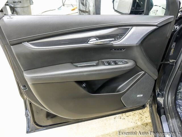 2024 Cadillac XT6 Sport