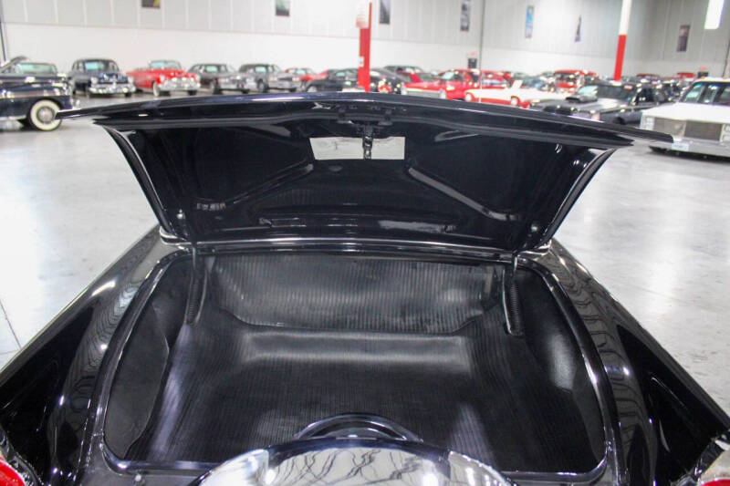 1956 Ford Thunderbird