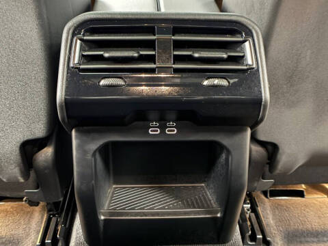 2025 BMW 5 Series 530i xDrive