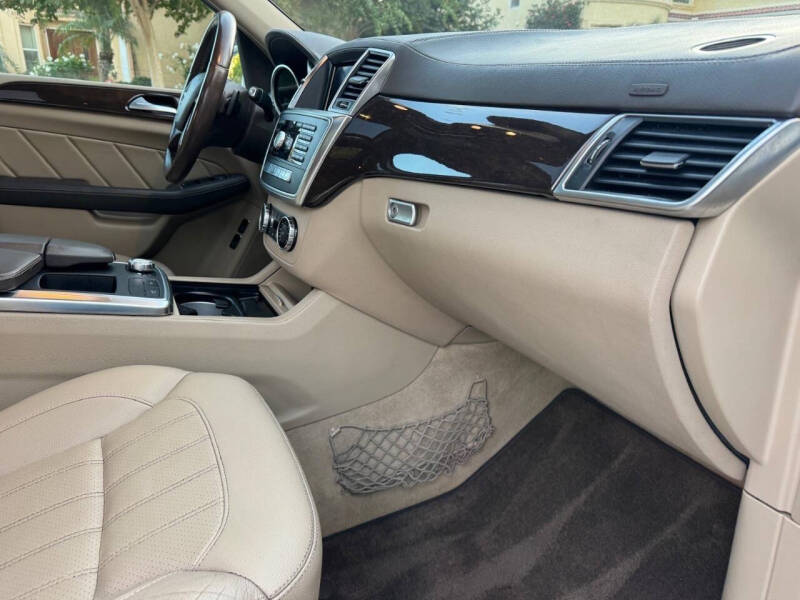 2015 Mercedes-Benz GL-Class GL 450 4MATIC