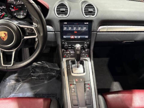 2017 Porsche 718 Cayman