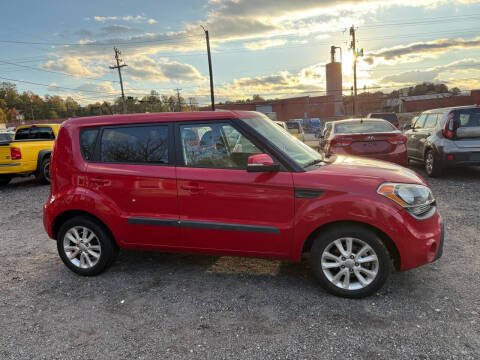 2013 Kia Soul +