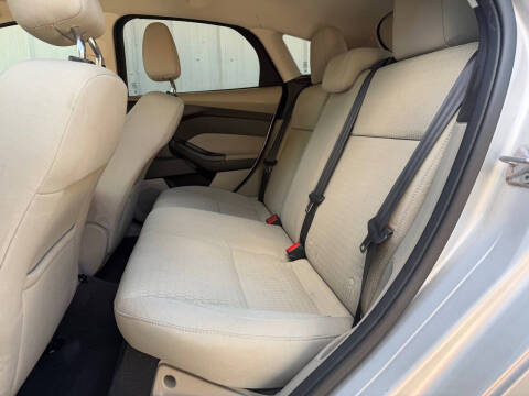 2012 Ford Focus SEL