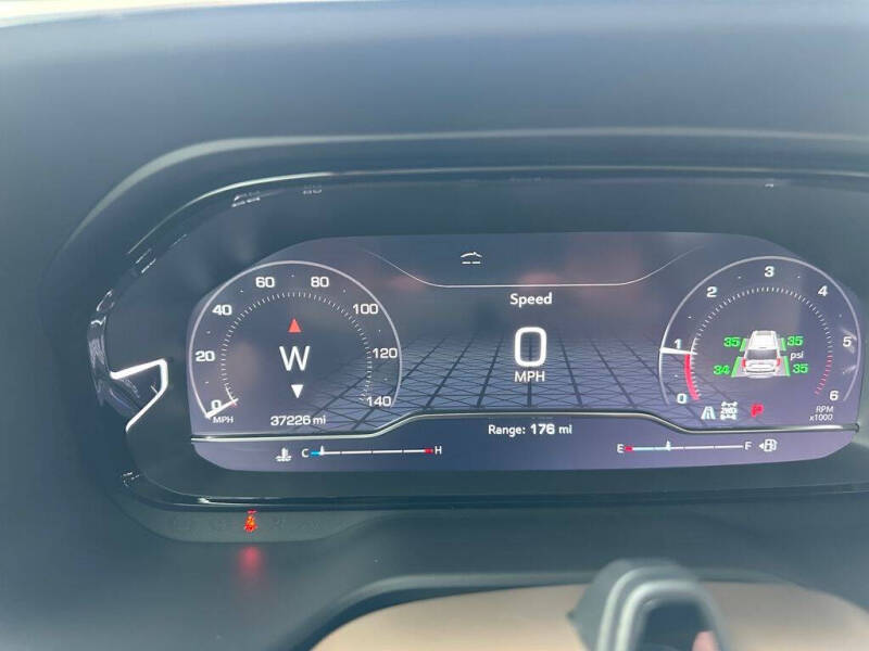 2024 GMC Yukon Denali