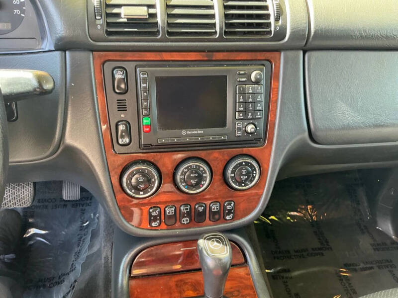 2003 Mercedes-Benz M-Class ML 320