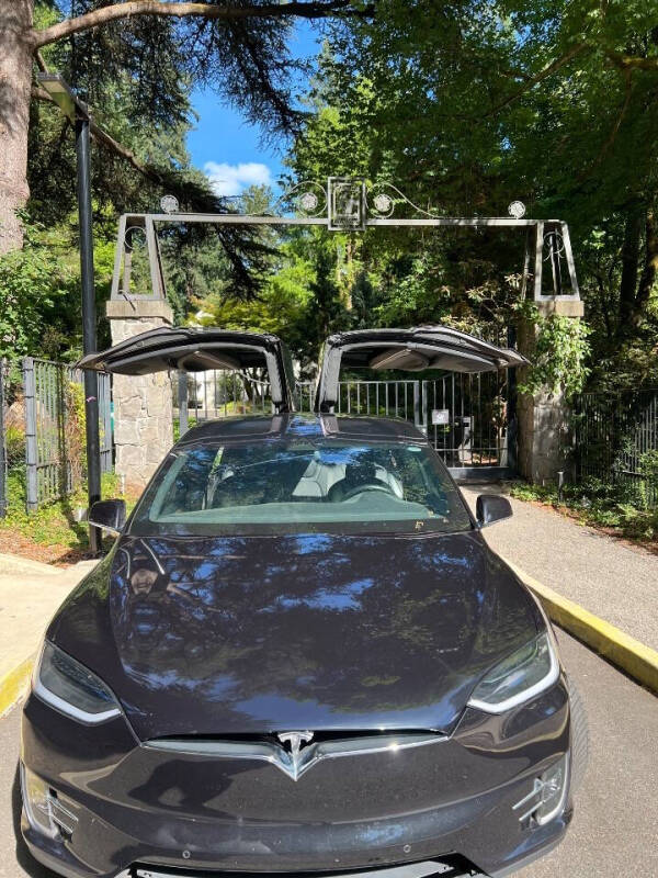 2017 Tesla Model X 90D