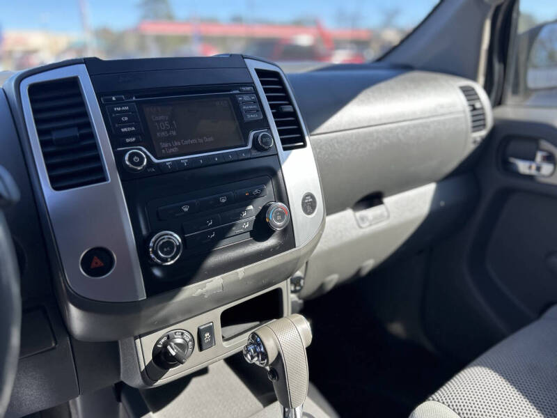 2017 Nissan Frontier S