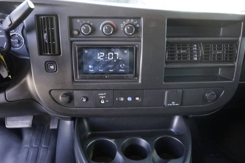 2021 Chevrolet Express 2500