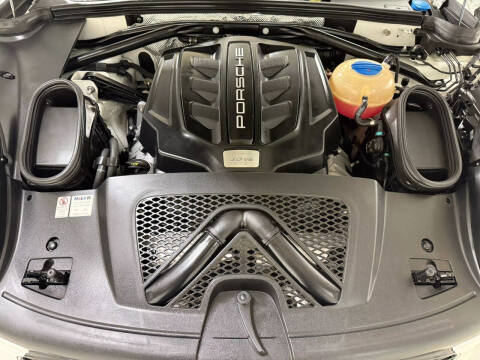 2017 Porsche Macan GTS