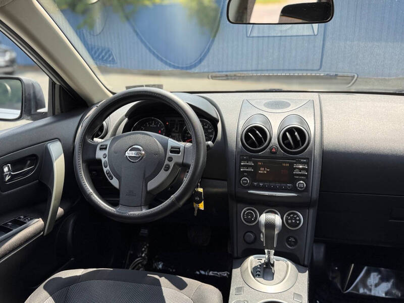 2012 Nissan Rogue S