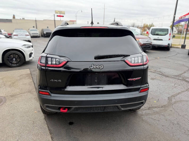 2019 Jeep Cherokee Trailhawk