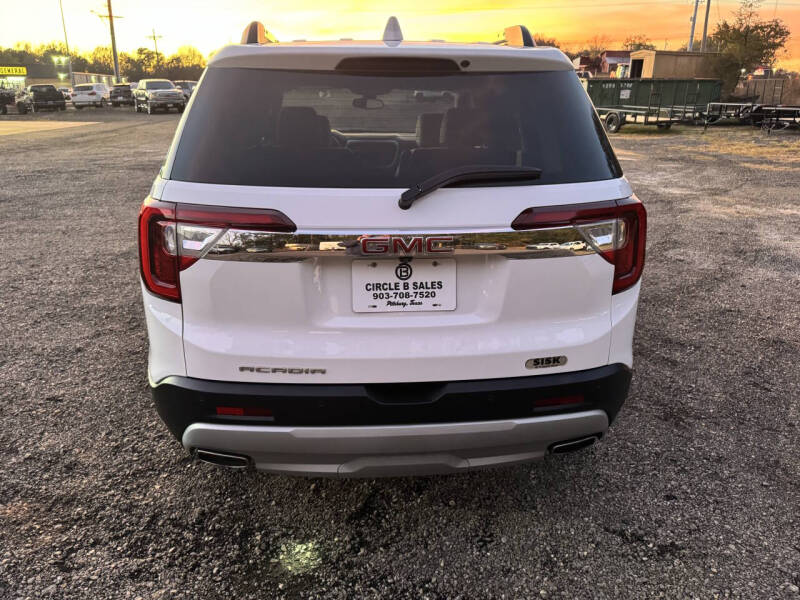 2021 GMC Acadia SLT