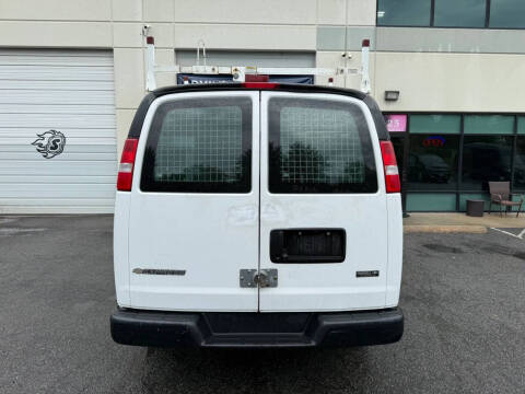 2021 Chevrolet Express 2500