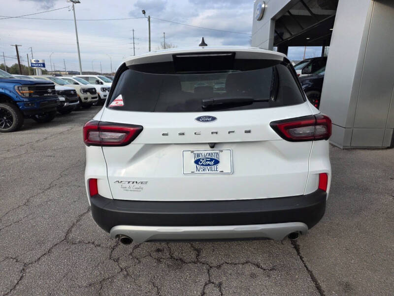 2025 Ford Escape Active
