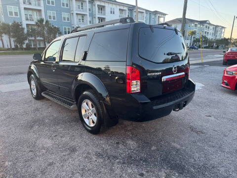 2011 Nissan Pathfinder SV
