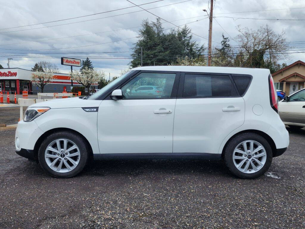 2018 Kia Soul for sale at ETHAN AUTO SALES LLC in Portland, OR