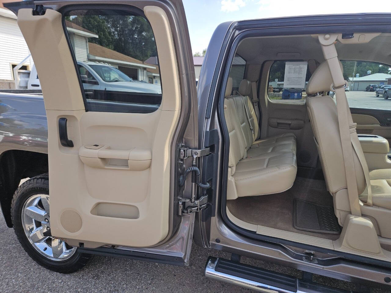 2013 GMC Sierra 1500 for sale at DANGO AUTO SALES in HOWARD CITY, MI