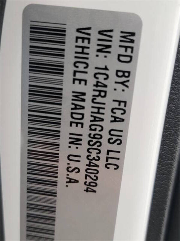 2025 Jeep Grand Cherokee Laredo X