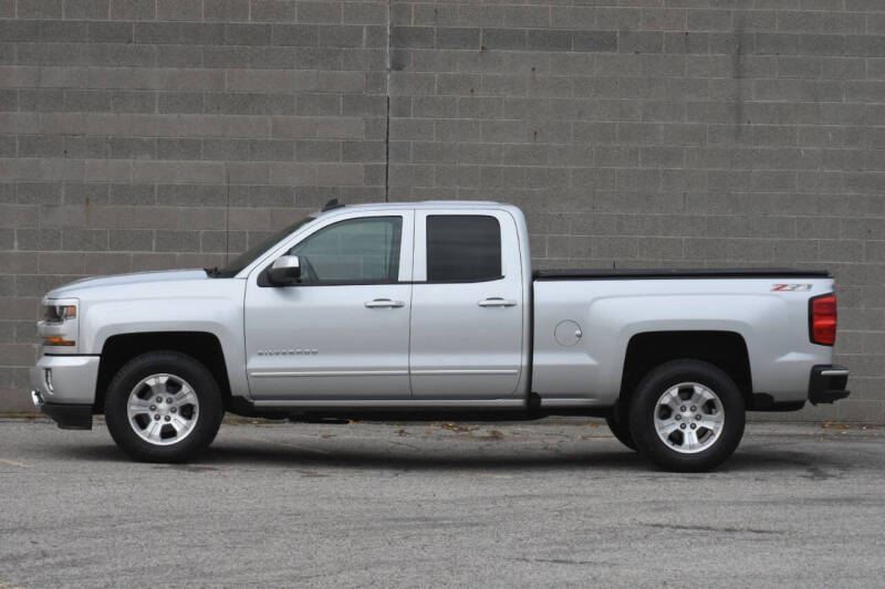 Chevrolet Silverado 1500's photo