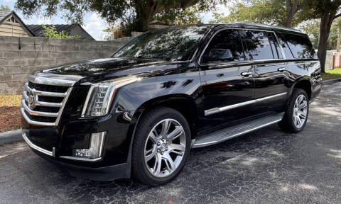2022 Cadillac Escalade Premium Luxury