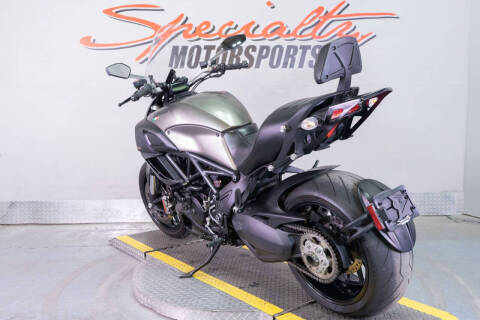 2014 Ducati Diavel
