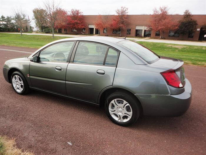 2005 Saturn Ion 2