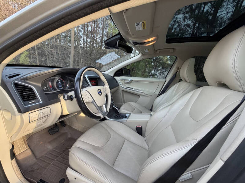 2015 Volvo XC60 T6 Drive-E