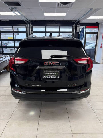 2022 GMC Terrain AT4