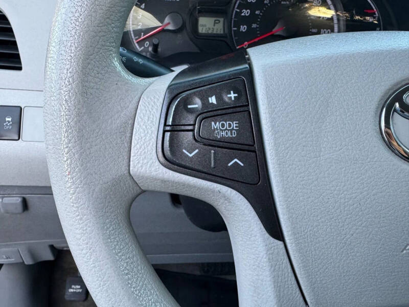 2014 Toyota Sienna